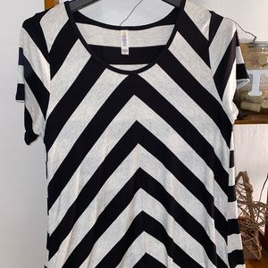 LulaRoe shirt